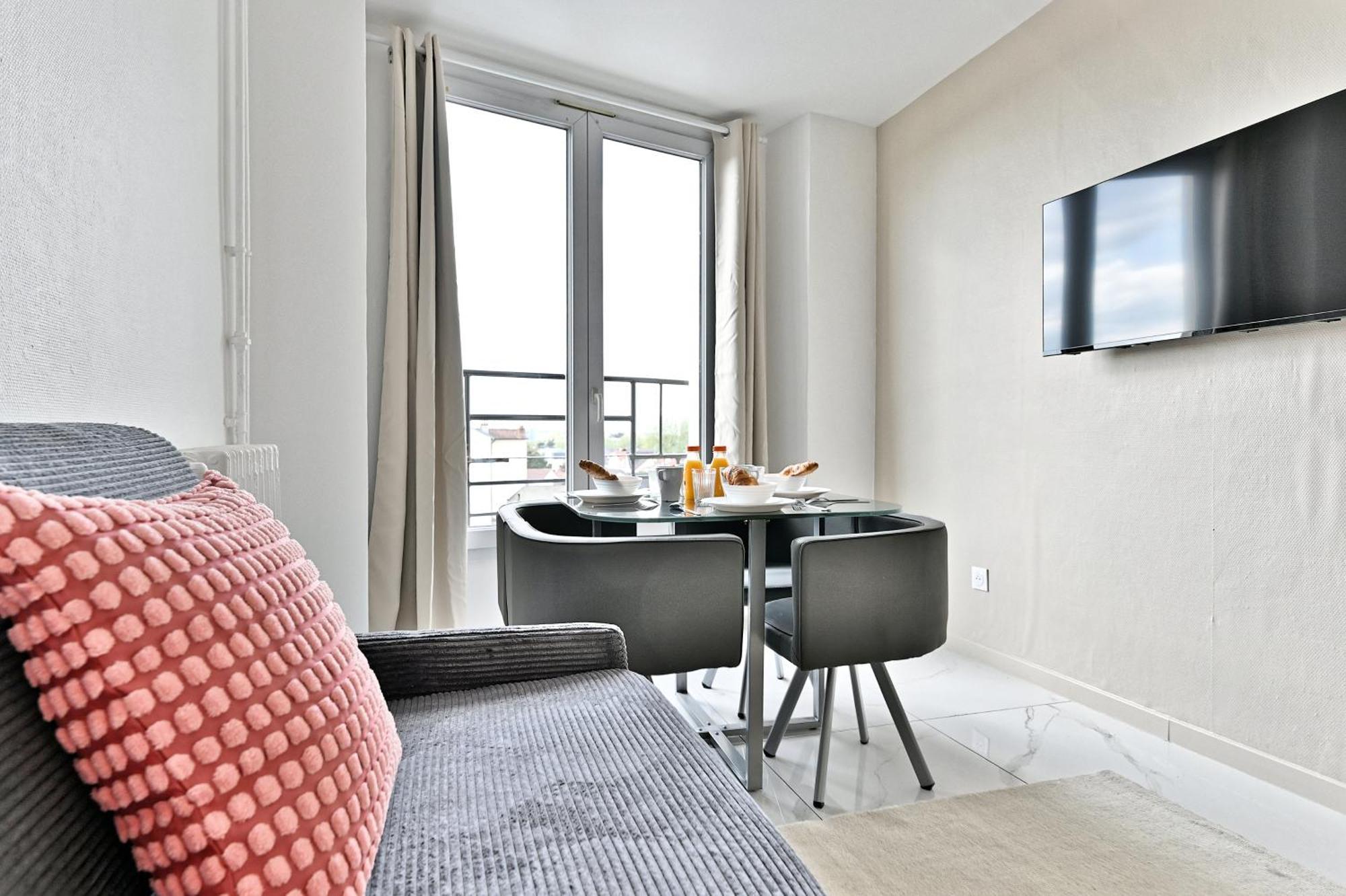 Appartement Paisible Et Moderne - Gagny Екстериор снимка